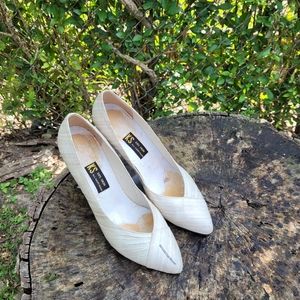 Women Vintage Leather EEL SKIN Pumps By KS Size 9.5/Women Designer Shoes/ Women